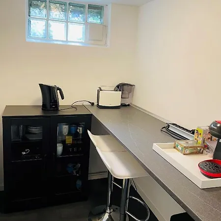 民宿 Souterrain Mit Separatem Eingang Und Bad *