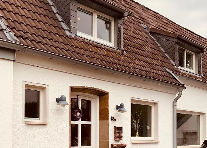 Souterrain Mit Separatem Eingang Und Bad